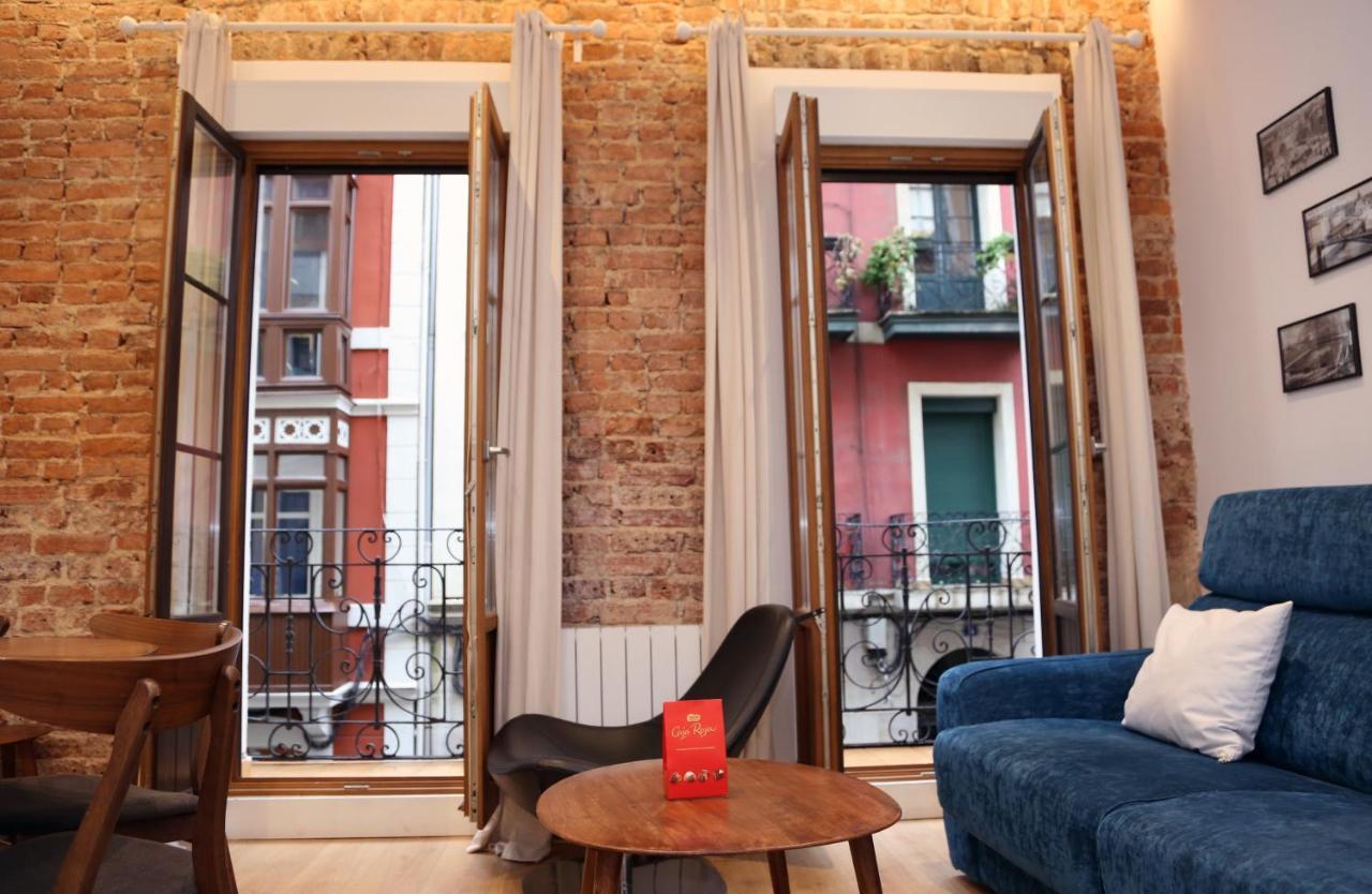 Piso Moderno A 2 Minutos Del Casco Viejo Con Parking Gratis Apartament